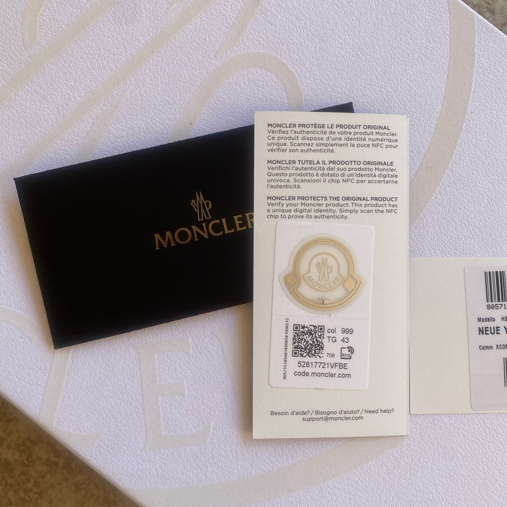 Moncler Neue York Black Leather Sneakers Men’s Size 43 US 10 Logo Italy‎ NFC New - Picture 10 of 16